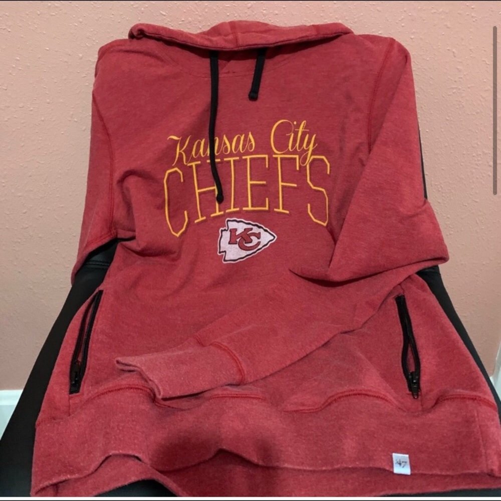Kansas City Chiefs Women’s medium hooded sweatshirt